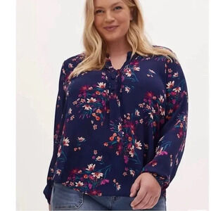 Torrid GEORGETTE PINTUCK BUTTON-FRONT BLOUSE 5X